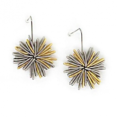 La Mollla Oorsieraden