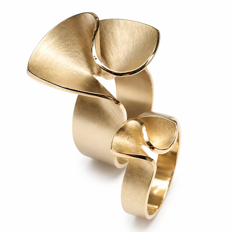  Cardillac ring Lily