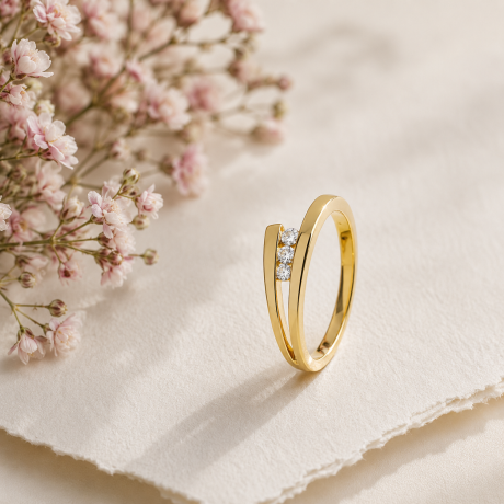 Ring lang elkaar met 3 diamanten