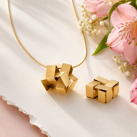 Niessing Cube hanger