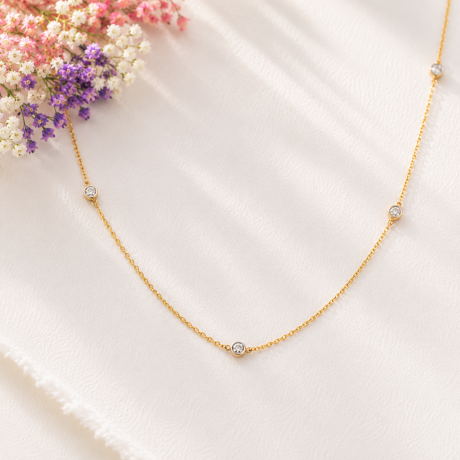 Bicolor gouden collier met diamanten