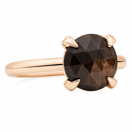 Bron ring Catch met bruine saffier