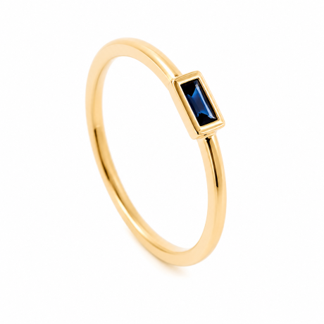  Geelgouden ring met baquette geslepen saffier
