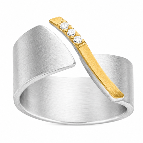  Zilveren ring met gouden slinger en diamant