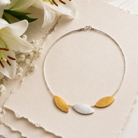 Collier met 3 blaadjes