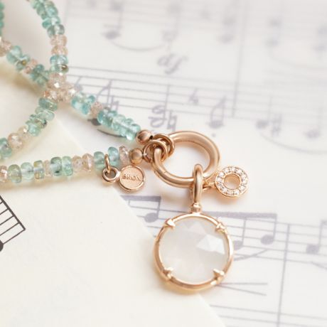 Bron hanger Mira Mira met diamant