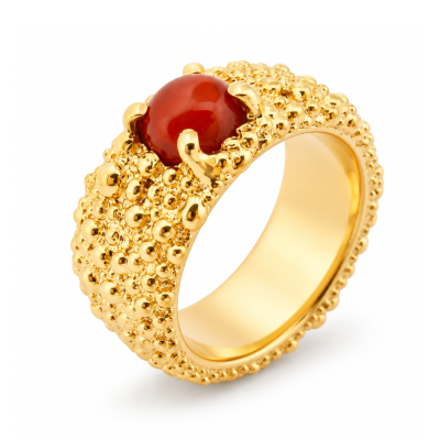 Bolletjes ring van eigen goud en met maansteen Zuurdeeg en Ockels