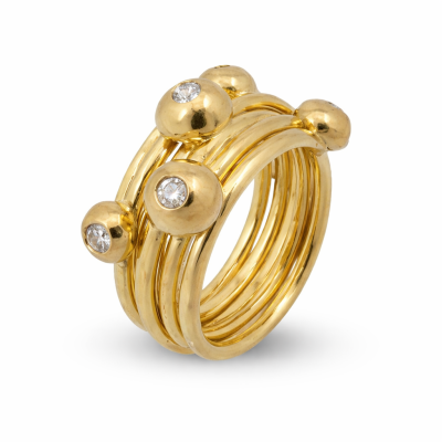 Wikkelring met bollen gemaakt met eigen goud en diamant Zuurdeeg en Ockels