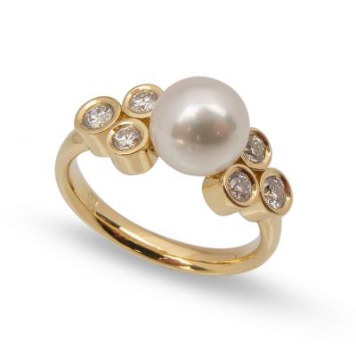 Geelgouden ring met diamant en parel