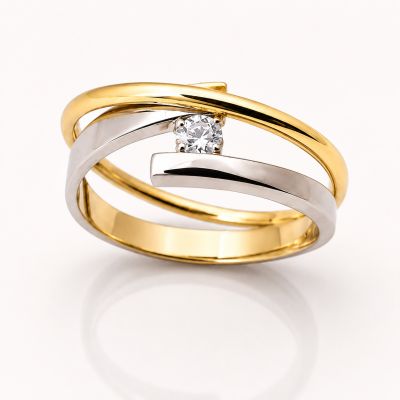 Witgouden smeedring met diamant en geelgouden draad Zuurdeeg en Ockels.